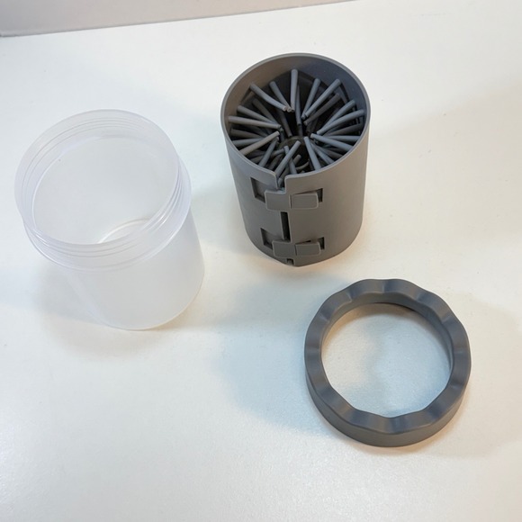 PawCleaner Portable Dog Paw Washer Silicone Bristle Muddy Foot Cleaner Grey - Picture 7 of 7